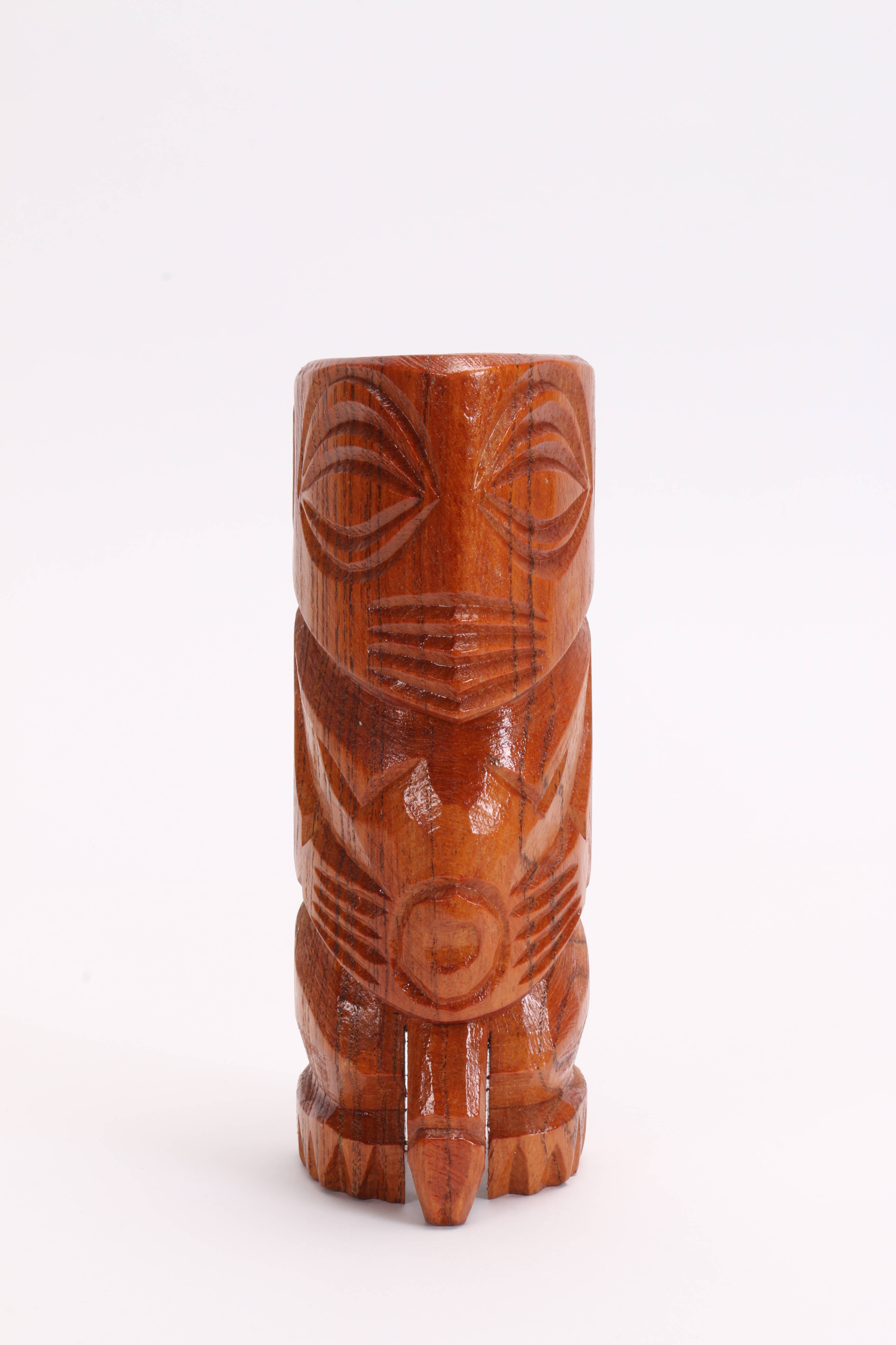 Tangaroa carving; 2018.68.27; Cultural Permissions Apply; Copyright undetermined - untraced rights owner